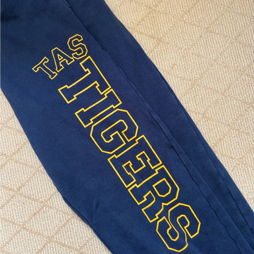 TAS Tigers Sweatpants - Picture 3 of 4